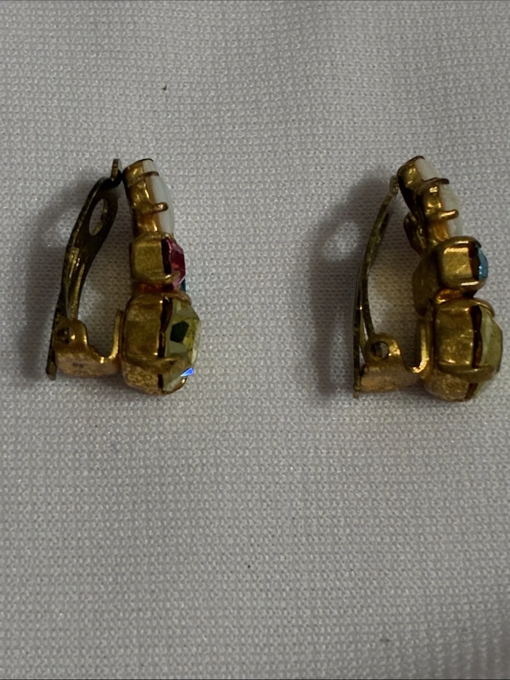 Vintage Mid-Century Gold-Tone Pastel Crystal Clip Earrings
